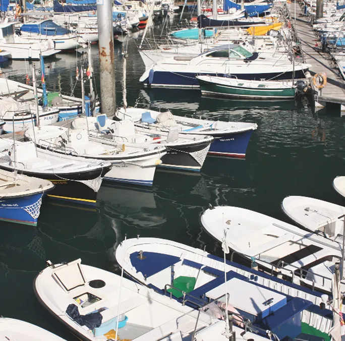 Aluminum boats parked in the port